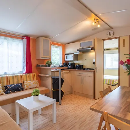 Mobilehome Sur Camping De La Truite Ascarat