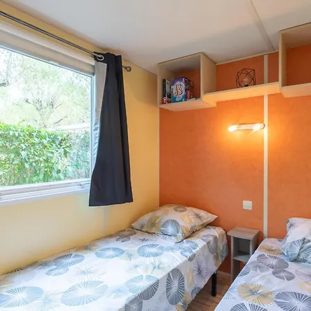 Mobilehome Sur Camping De La Truite Tatil Evi *